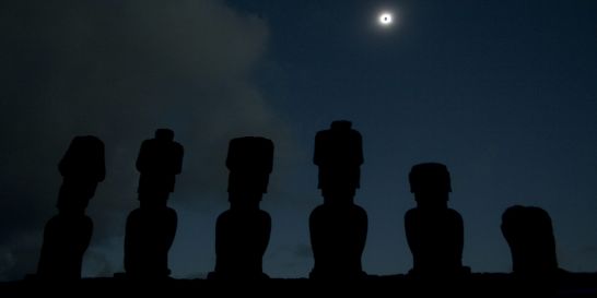 Eclipse à l'île de Pâques - 2010